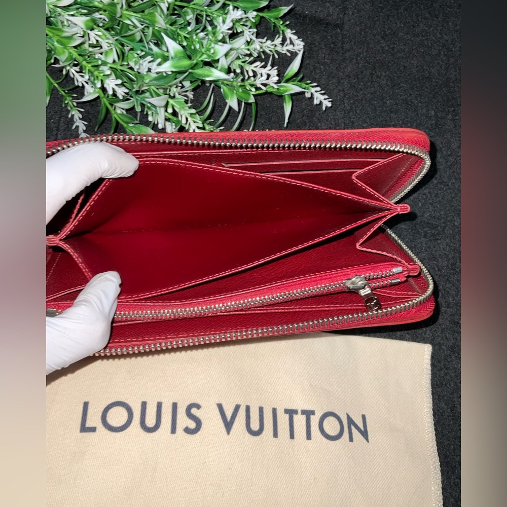 ✅AUTHENTIC LV RED WALLET LONG ZIP LOUIS VUITTON - Picture 10 of 10